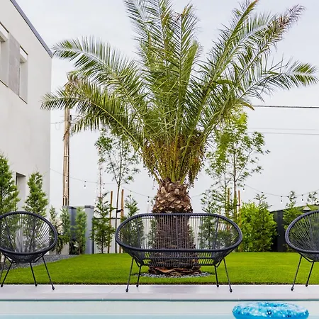 公寓 Szabadi Pihenohaz By Bltn 希欧福克