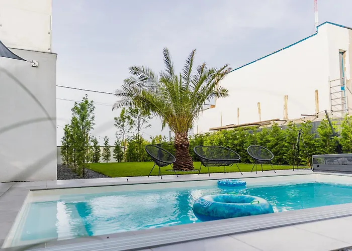 Szabadi Pihenohaz By Bltn アパート *